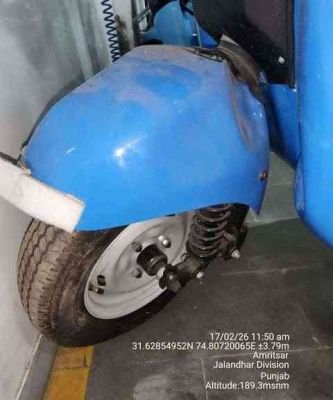 Accidental Damaged Bajaj Maxima Cargo CNG